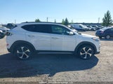Hyundai Tucson Limited/Sport And Eco/Se KM8J3CA22JU823967 fotografie