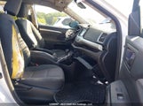 Toyota Highlander Le/Le Plus 5TDZZRFH6JS237332 снимка