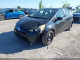 Toyota Prius C JTDKDTB33D1045925 снимка