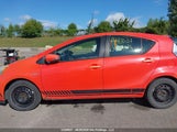 Toyota Prius C JTDKDTB39C1004424 снимка