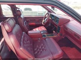 Cadillac Eldorado 1G6EL1156KU616281 снимка