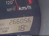 Toyota Matrix Wagon 2T1KR32E74C818801 fotografie