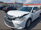 Toyota Camry Le 4T1BF1FK2FU488001 снимка