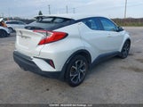 Toyota C-Hr Xle/Xle Premium NMTKHMBX3JR030741 снимка