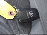 Toyota Corolla Le 5YFBPMBE1NP376742 снимка