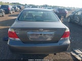 Toyota Camry Le/Se 4T1BE32K65U608188 photo