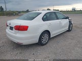 Volkswagen Jetta 2.0L Comfortline 3VWDK7AJ3DM417821 photo