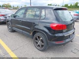 Volkswagen Tiguan WVGAV7AXXCW518060 снимка