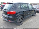 Volkswagen Tiguan WVGAV7AXXCW518060 снимка