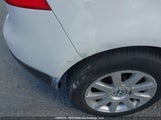Volkswagen Rabbit 5-Door Comfortline/5-Door Trendline WVWDA71K89W035709 fotografie