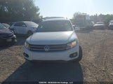 Volkswagen Tiguan Comfortline/Highline/Special Edition WVGJV7AX4GW091366 photo