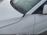 Hyundai Elantra Gl KMHD84LFXHU123600 снимка