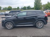 Hyundai Tucson Premium KM8J33A49HU556130 снимка