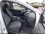 Ford Escape 1FMCU9GDXHUD13426 fotografie