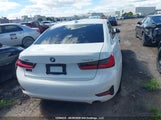 BMW 330Xi 3MW5R7J01M8B55314 снимка