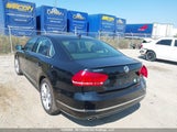 Volkswagen Passat 2.5L Highline 1VWCH7A35DC118098 снимка