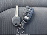 Hyundai Elantra Le 5NPD74LF0HH182625 снимка