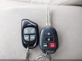 Toyota Corolla Le 2T1BURHE8EC008555 снимка