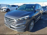 Hyundai Tucson Limited/Sport And Eco/Se KM8J33A48HU573999 fotografie