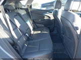 Hyundai Tucson Limited/Sport And Eco/Se KM8J33A48HU573999 fotografie