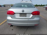 Volkswagen Jetta 2.5L Comfortline/2.5L Sportline 3VWDX7AJ4DM364807 снимка