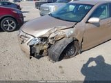 Toyota Camry Le 4T1BF3EK0AU001920 снимка