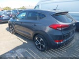 Hyundai Tucson Limited/Sport And Eco/Se KM8J3CA21GU045539 снимка