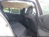 Toyota Corolla Le 5YFBPMBE7NP323334 fotografie
