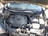 Hyundai Elantra KMHD35LE1DU095546 снимка