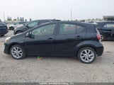 Toyota Prius C JTDKDTB33G1118344 снимка