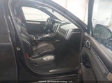 Porsche Cayenne Gts WP1AD2A28HLA82685 снимка