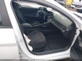 Hyundai Elantra KMHLM4AG5PU583815 снимка