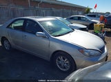 Toyota Camry Le/Xle/Se 4T1BE32KX5U993562 fotografie