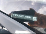Ford Focus Se 1FADP3K2XEL384541 снимка