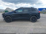 Jeep Cherokee Latitude 1C4PJMCSXFW713607 снимка
