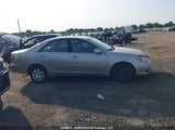Toyota Camry Le/Xle JTDBE32K020002876 снимка
