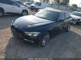 BMW 3-Series WBA8D9C32HA003941 снимка