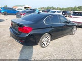 BMW 3-Series WBA8D9C32HA003941 fotografie