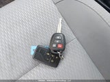 Toyota Corolla Le 2T1BURHE4GC527993 снимка