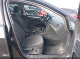 Volkswagen Golf S/Se/Sel 3VW217AU6GM041950 photo