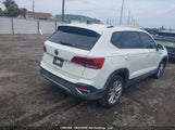 Volkswagen Taos 3VVEX7B21RM006698 photo