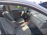 Toyota Corolla S/Le/Xle 2T1BU4EE1AC240321 снимка