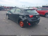 Hyundai Elantra Gt Se KMHD35LE5DU021501 снимка