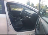 Toyota Corolla Im JTNKARJE8HJ527807 снимка
