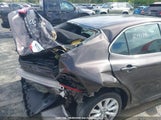 Toyota Camry Le 4T1B11HK5JU513316 снимка