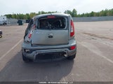 Kia Soul 2.0L 2U/2.0L 4U/2.0L 4U Burner/2.0L 4U Luxury/2.0L 4U Retro KNDJT2A6XC7454777 fotografie