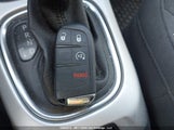 Jeep Compass Sport 3C4NJDAB4KT770380 снимка