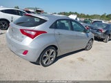 Hyundai Elantra Gt Se KMHD35LE0DU028341 снимка