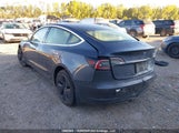 Tesla Model 3 Standard Range Plus 5YJ3E1EA8LF718956 fotografie