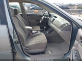 Toyota Camry Le V6/Xle V6 4T1BF32K85U602521 photo